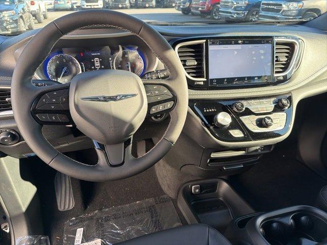 new 2026 Chrysler Pacifica car, priced at $45,110