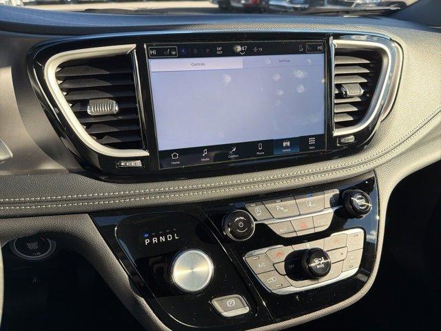 new 2026 Chrysler Pacifica car, priced at $45,110