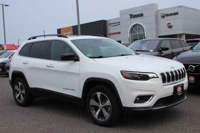 used 2022 Jeep Cherokee car, priced at $29,400