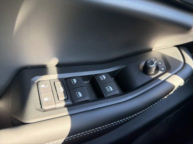 new 2025 Jeep Grand Cherokee car, priced at $43,955