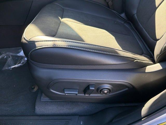 new 2025 Jeep Grand Cherokee car, priced at $43,955