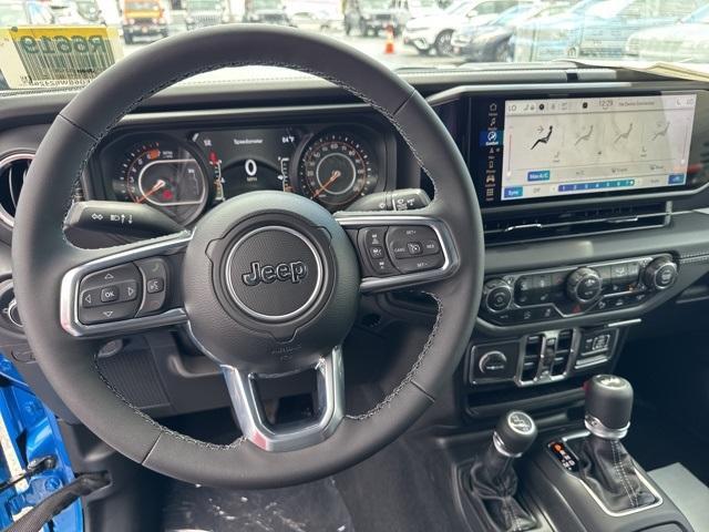 new 2025 Jeep Wrangler car, priced at $51,927