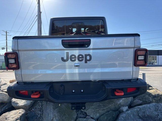 new 2024 Jeep Gladiator car, priced at $59,138