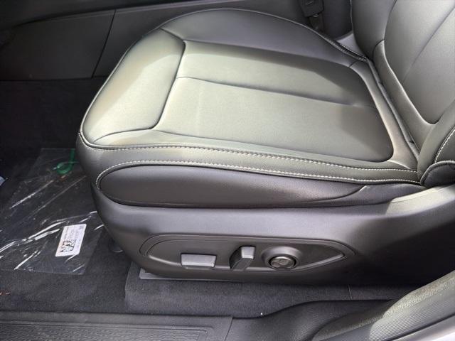 new 2025 Jeep Grand Cherokee car, priced at $49,297