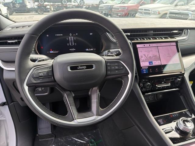 new 2025 Jeep Grand Cherokee car, priced at $49,297