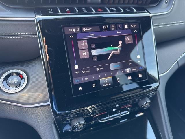new 2025 Jeep Grand Cherokee L car, priced at $43,584