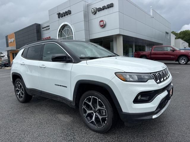 new 2025 Jeep Compass car, priced at $35,923