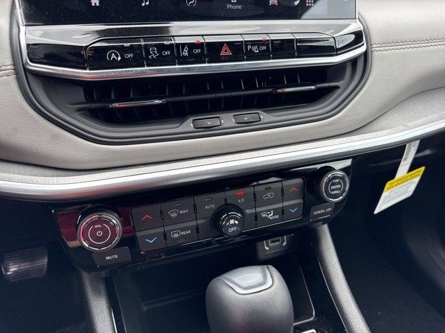 new 2025 Jeep Compass car, priced at $35,923