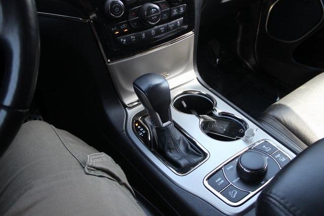used 2021 Jeep Grand Cherokee car, priced at $33,775