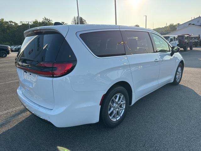 new 2026 Chrysler Pacifica car, priced at $44,410