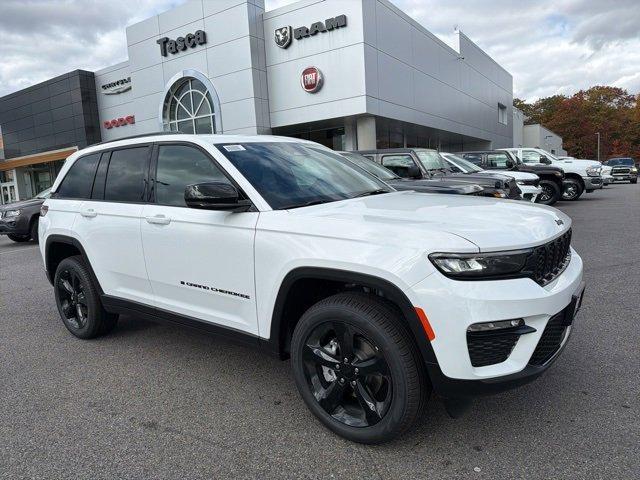 new 2025 Jeep Grand Cherokee car, priced at $49,297