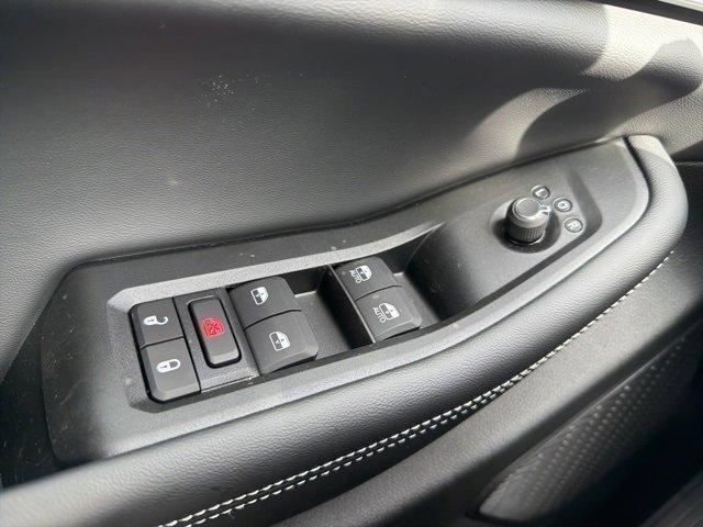 new 2025 Jeep Grand Cherokee car, priced at $49,297