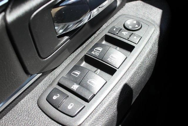 used 2022 Ram 1500 Classic car, priced at $29,999