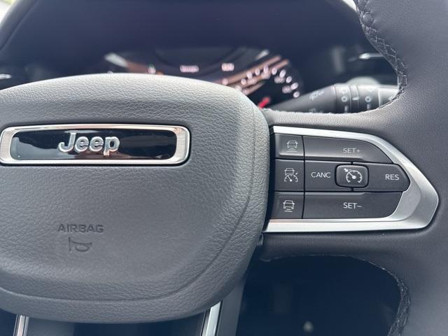 new 2025 Jeep Compass car, priced at $33,335