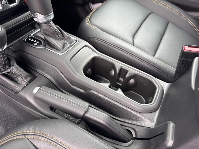 new 2025 Jeep Wrangler car, priced at $51,332