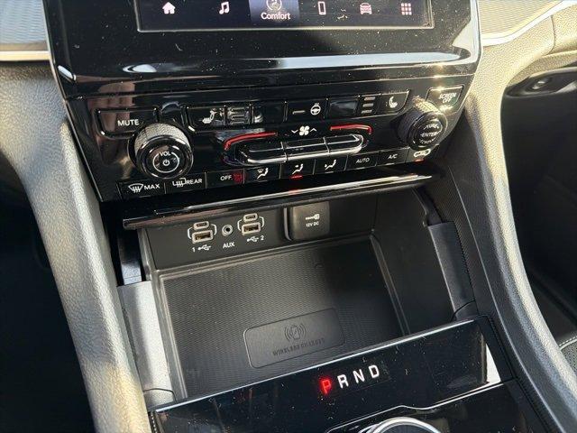 new 2025 Jeep Grand Cherokee car, priced at $47,152