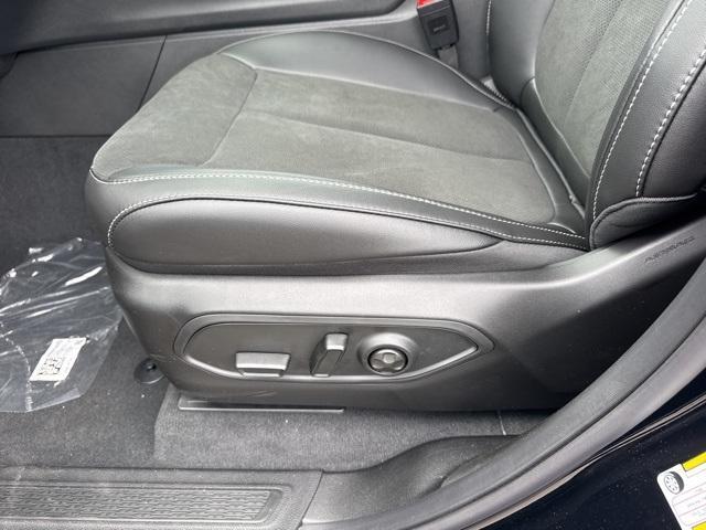 new 2025 Jeep Grand Cherokee car, priced at $42,710