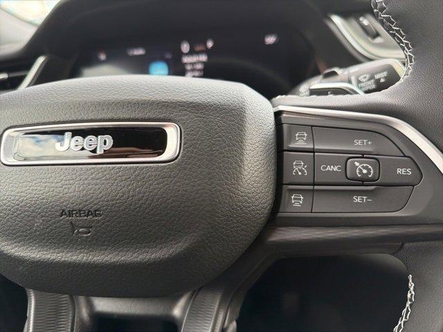 new 2025 Jeep Grand Cherokee car, priced at $47,688