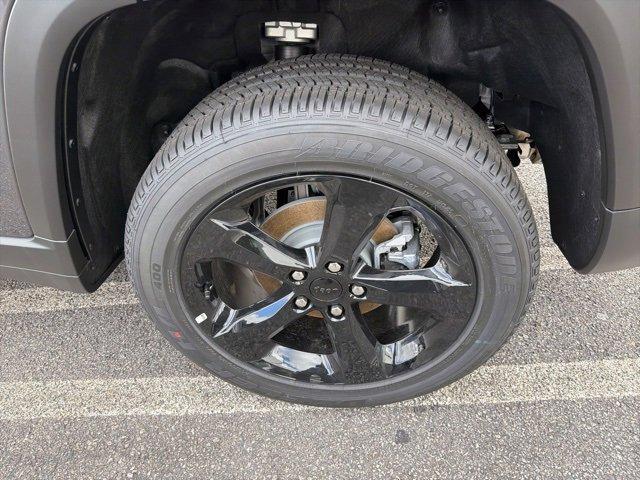 new 2025 Jeep Grand Cherokee car, priced at $47,688