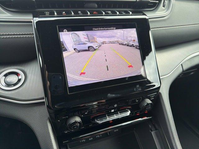 new 2025 Jeep Grand Cherokee car, priced at $47,688