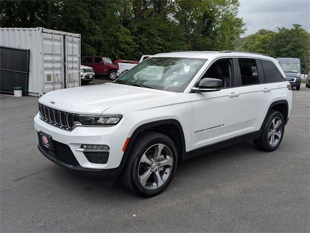 used 2023 Jeep Grand Cherokee car, priced at $34,050