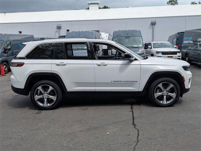 used 2023 Jeep Grand Cherokee car, priced at $34,050