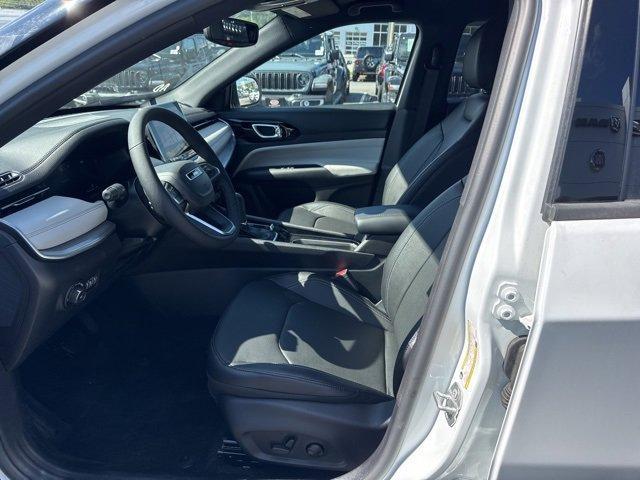 new 2025 Jeep Compass car, priced at $36,323