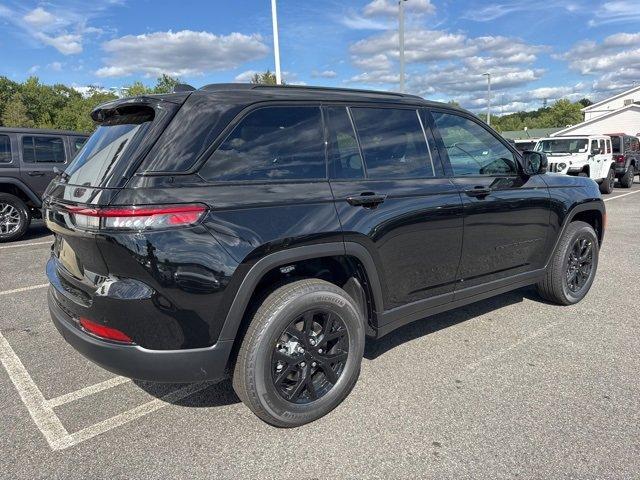 new 2025 Jeep Grand Cherokee car, priced at $44,480