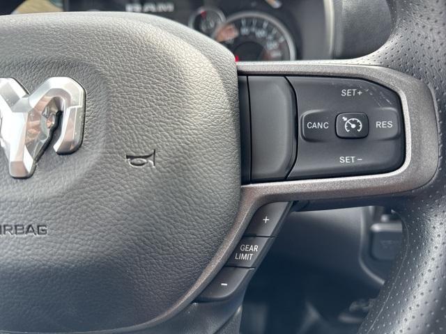 new 2024 Ram 2500 car, priced at $53,362