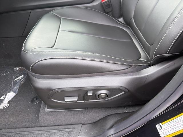 new 2025 Jeep Grand Cherokee car, priced at $47,380