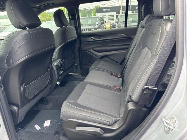 new 2025 Jeep Grand Cherokee L car, priced at $41,679