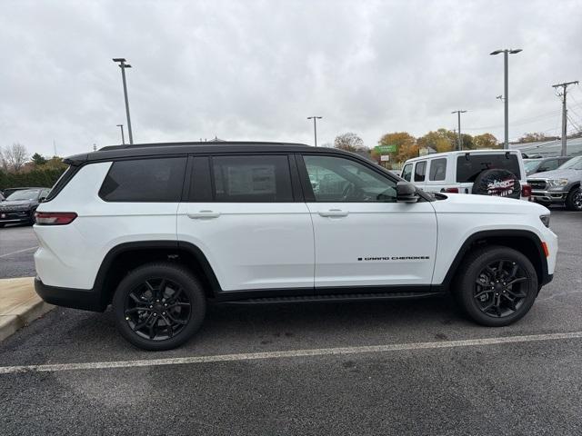 new 2025 Jeep Grand Cherokee L car, priced at $52,784