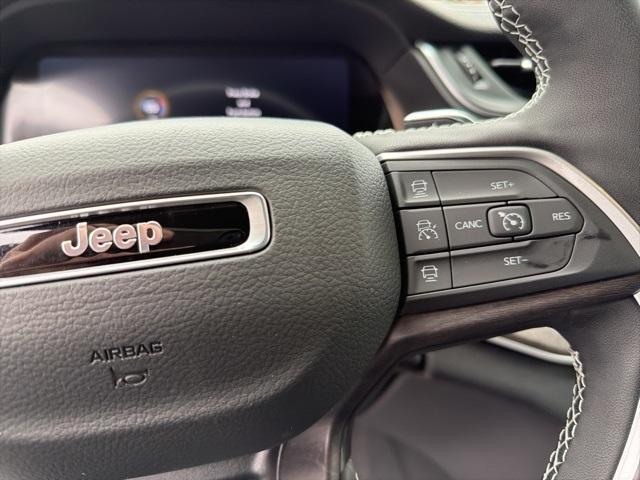 new 2025 Jeep Grand Cherokee L car, priced at $52,784