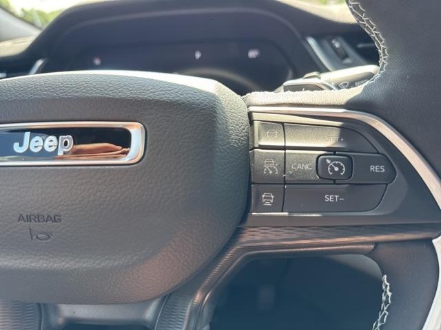 new 2025 Jeep Grand Cherokee L car, priced at $41,015