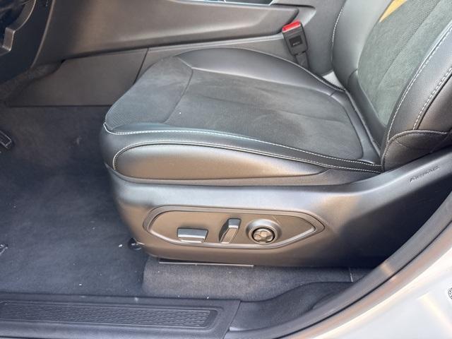 new 2025 Jeep Grand Cherokee car, priced at $45,025