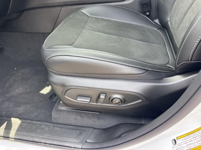 new 2025 Jeep Grand Cherokee car, priced at $42,115