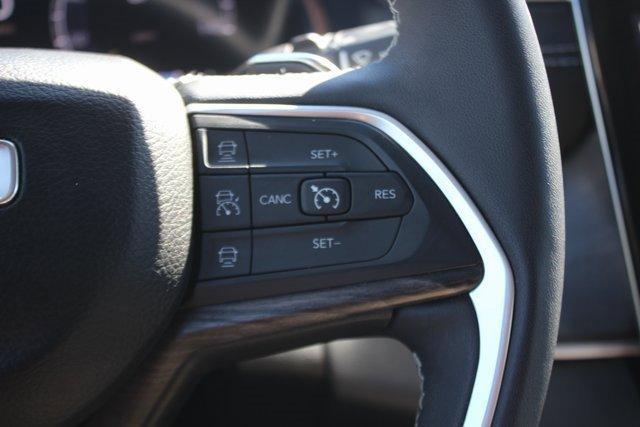 used 2024 Jeep Grand Cherokee car, priced at $33,500
