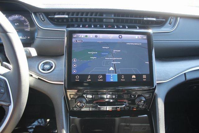 used 2024 Jeep Grand Cherokee car, priced at $33,500