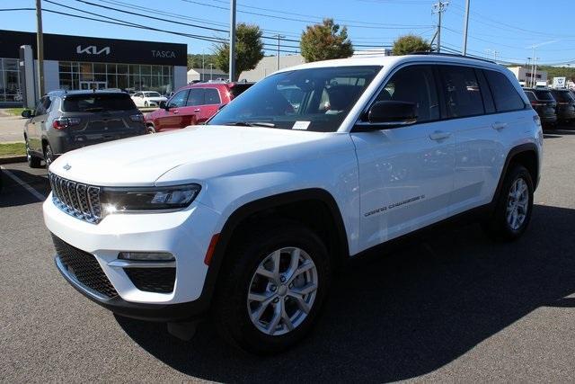 used 2024 Jeep Grand Cherokee car, priced at $33,699