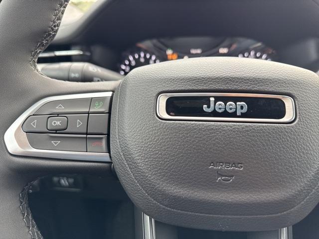 new 2025 Jeep Compass car, priced at $33,635