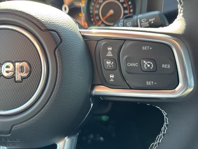 new 2025 Jeep Wrangler car, priced at $54,333