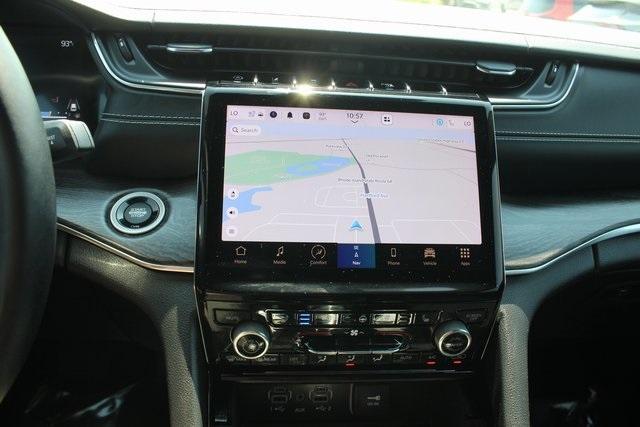 used 2022 Jeep Grand Cherokee car, priced at $39,499