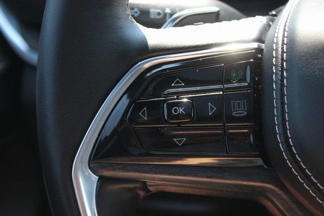 used 2022 Jeep Grand Cherokee car, priced at $39,499