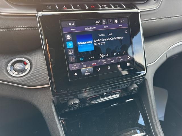 new 2025 Jeep Grand Cherokee car, priced at $47,152