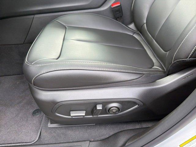 new 2025 Jeep Grand Cherokee car, priced at $49,833