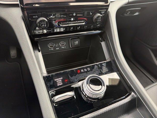 new 2025 Jeep Grand Cherokee car, priced at $49,833