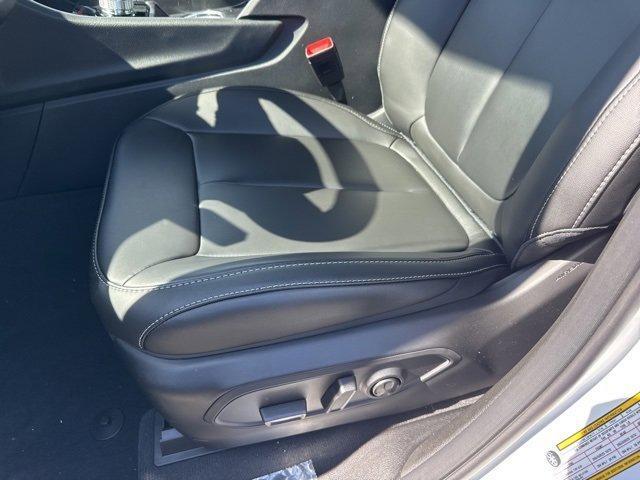 new 2025 Jeep Grand Cherokee L car, priced at $51,412