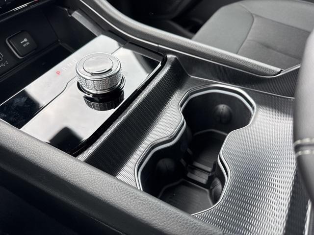 new 2025 Jeep Grand Cherokee L car, priced at $42,834