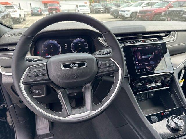 new 2025 Jeep Grand Cherokee car, priced at $43,710