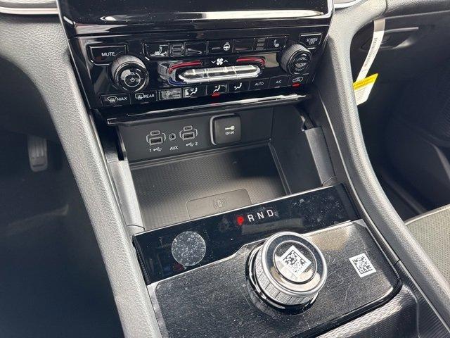 new 2025 Jeep Grand Cherokee car, priced at $43,710